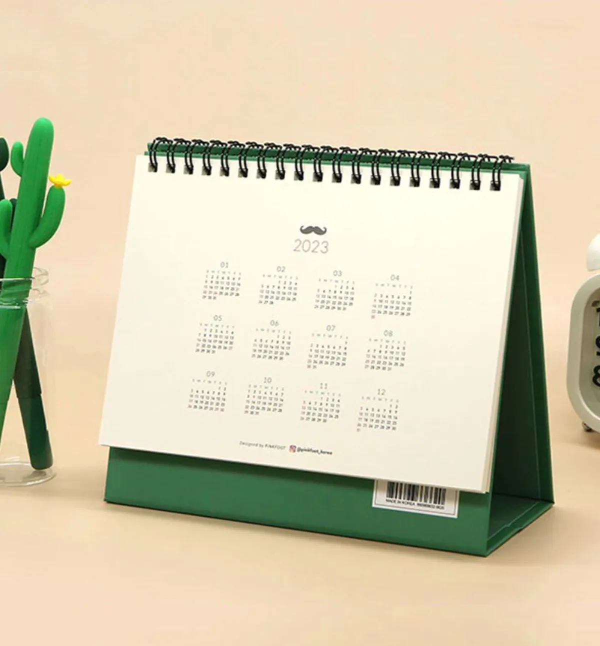 2022 Pastel Desk Calendar