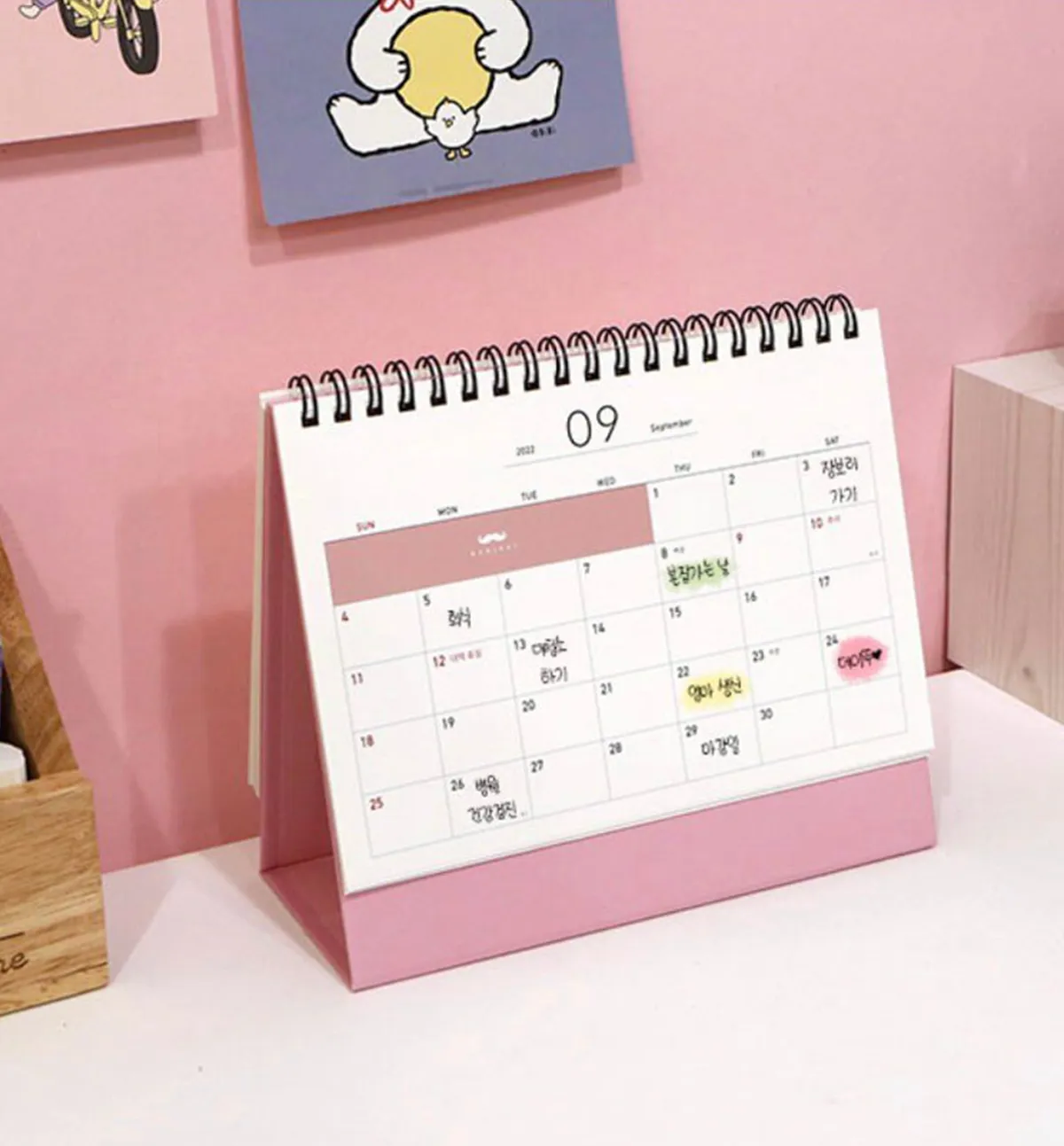 2022 Pastel Desk Calendar