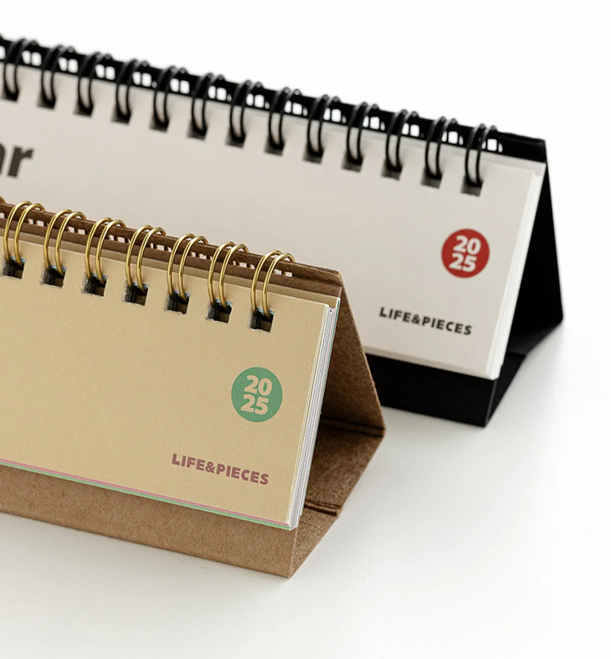 2025 Life & Pieces Weekly Desk Calendar