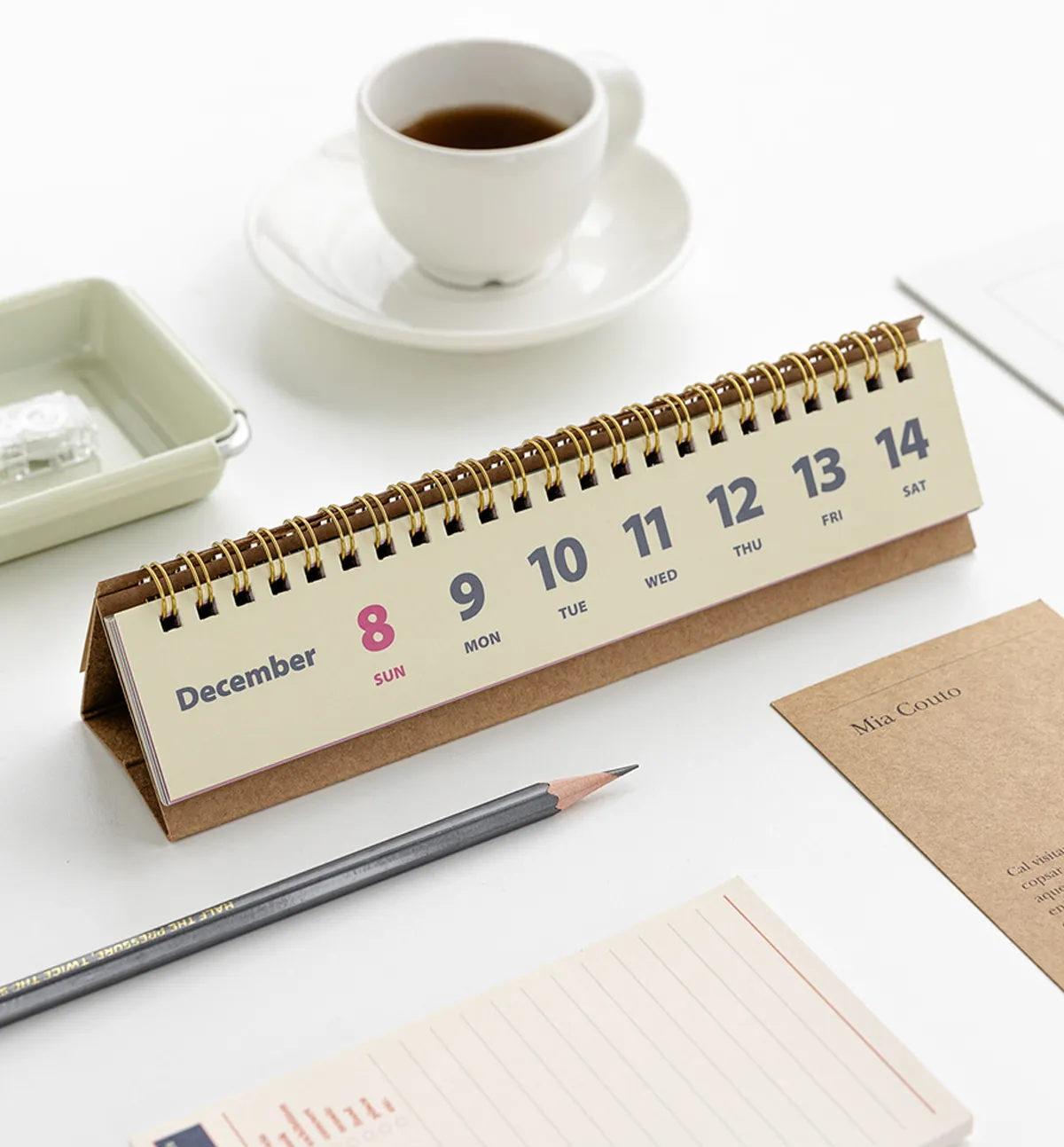 2025 Life & Pieces Weekly Desk Calendar