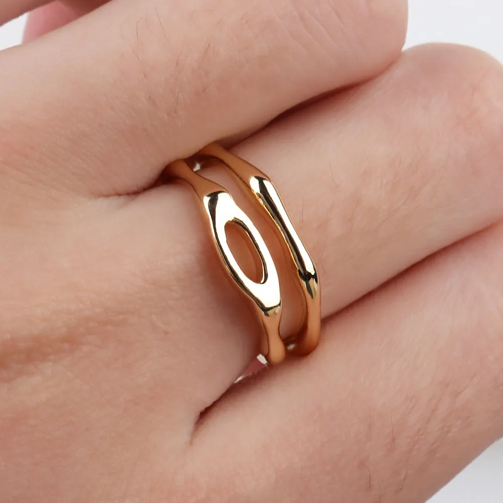 Simple Ring